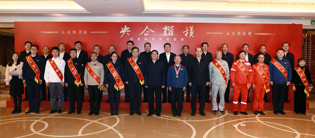 1681811267858014184.jpg 2.jpg