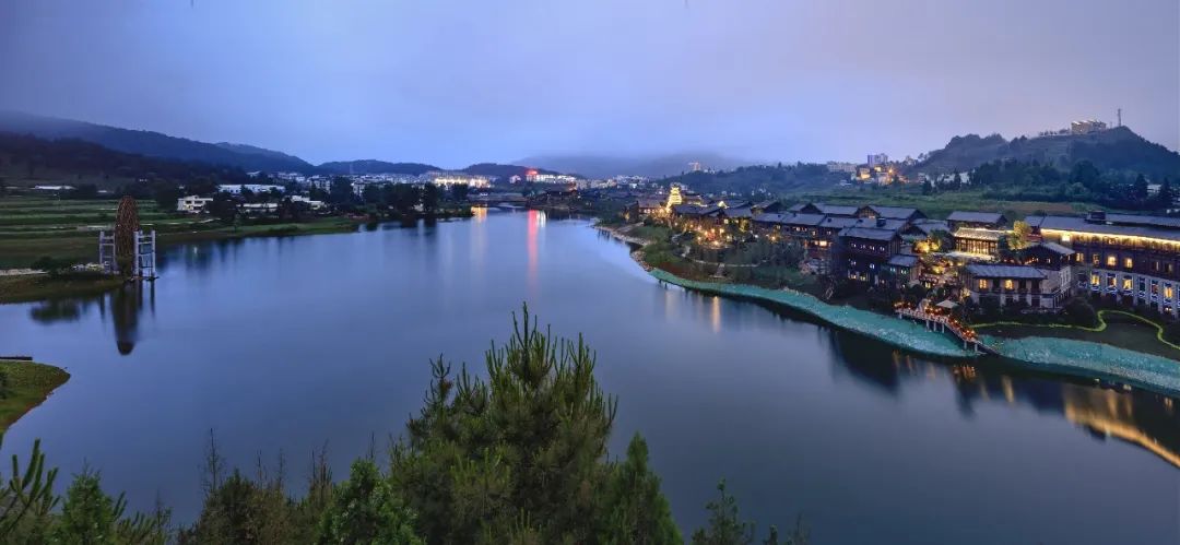 1690768931845059950.jpg 18.jpg